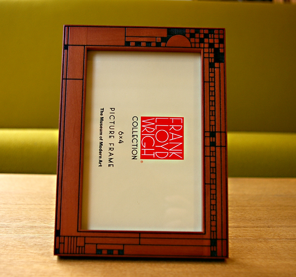 フランクロイドライト　新品　moma フォトフレーム 71q6jC5EG7L._UF350,350_QL80_.jpg